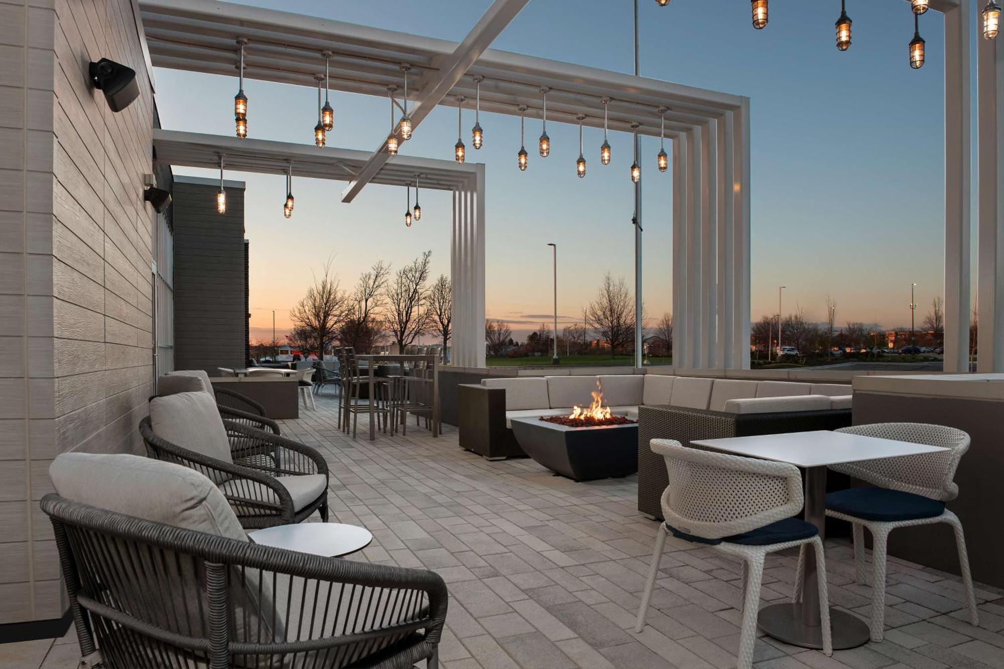 Hilton Garden Inn Florence Cincinnati Airport South Exterior foto